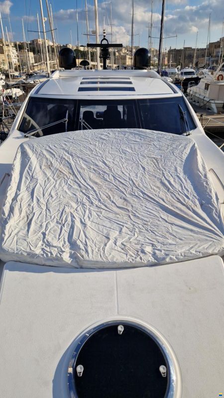Sunseeker Predator 64