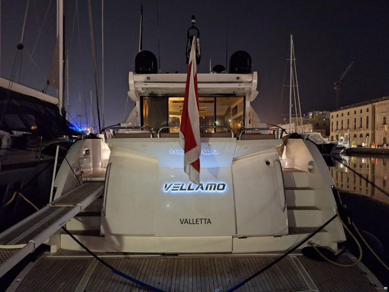 Sunseeker Predator 64