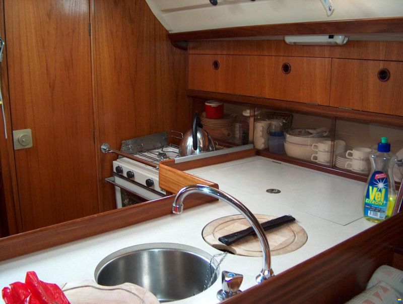 Beneteau Oceanis 350