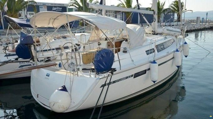 Bavaria Cruiser 33