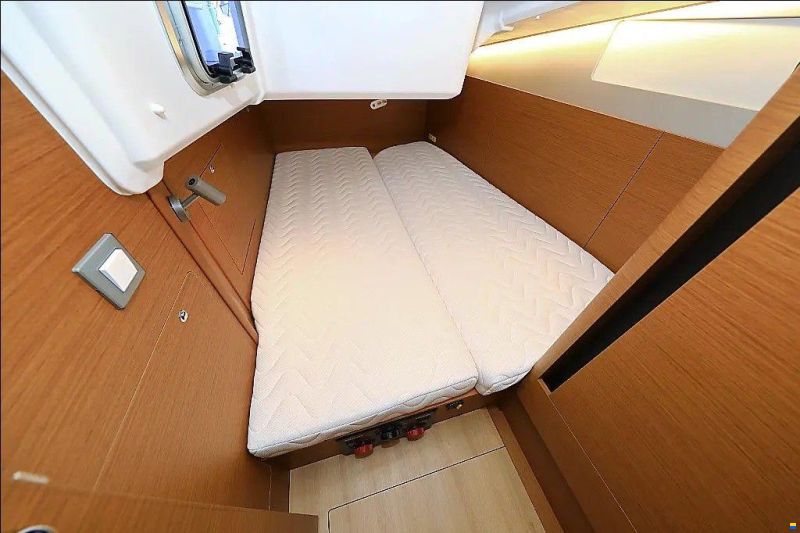 Jeanneau Sun Odyssey 410