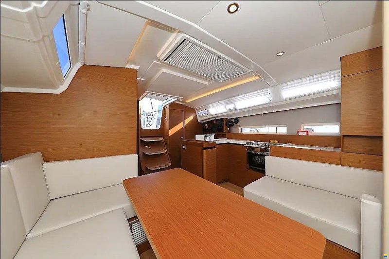 Jeanneau Sun Odyssey 410