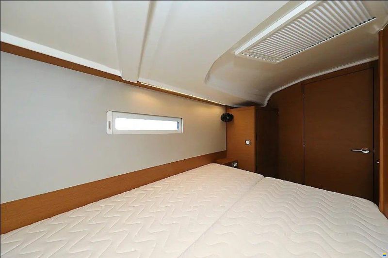 Jeanneau Sun Odyssey 410