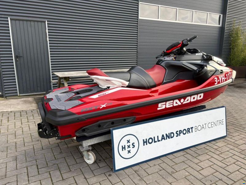 Sea Doo RXT-X RS 325