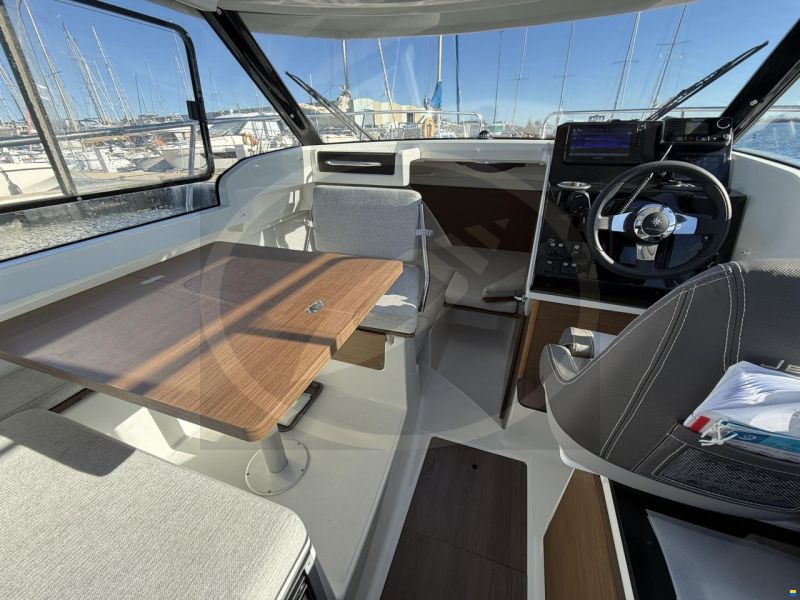 Jeanneau MERRY FISHER 695 SÉRIE 2