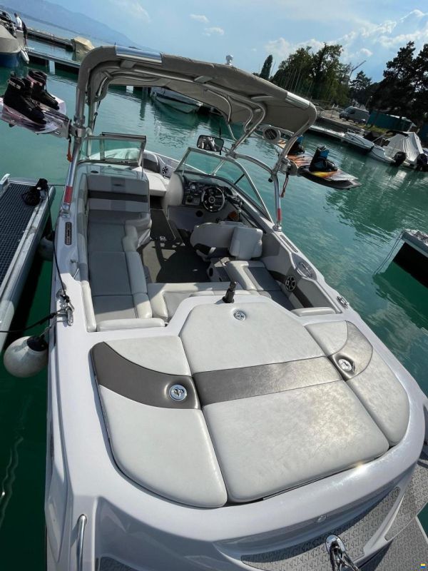 Nautique Super Air 210