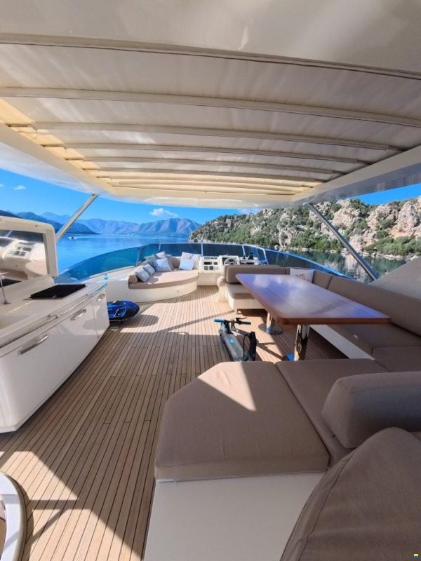 Azimut 78 Flybridge