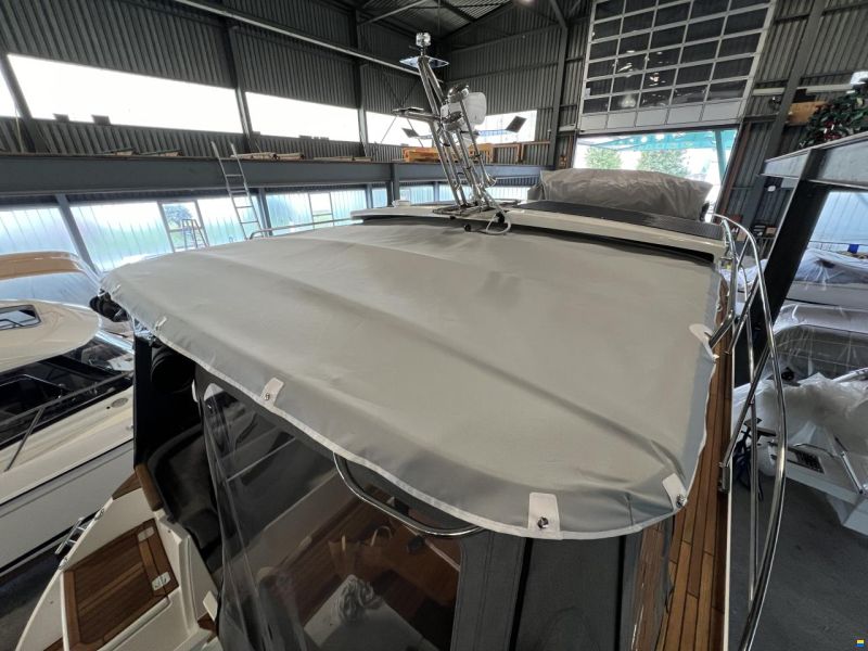 Marex 310 Sun Cruiser