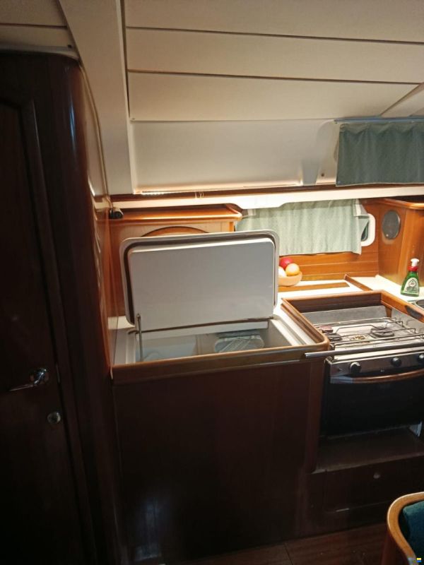 Beneteau Oceanis Clipper 411