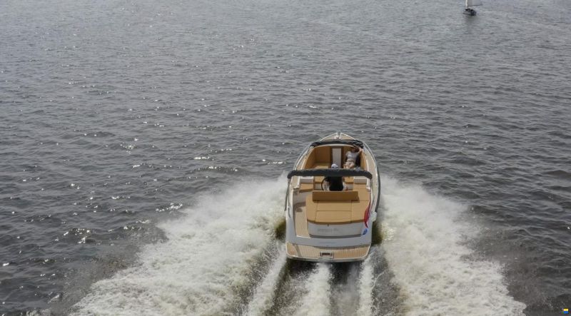Interboat Intender 850