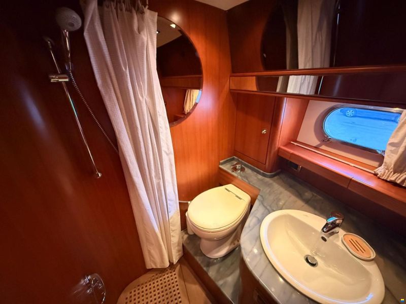 Portofino Marine 47 FLY