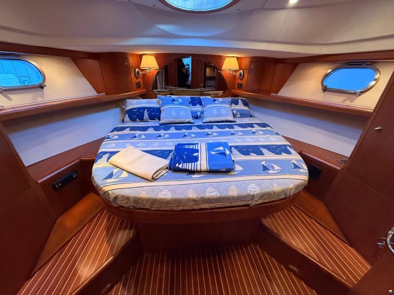 Portofino Marine 47 FLY
