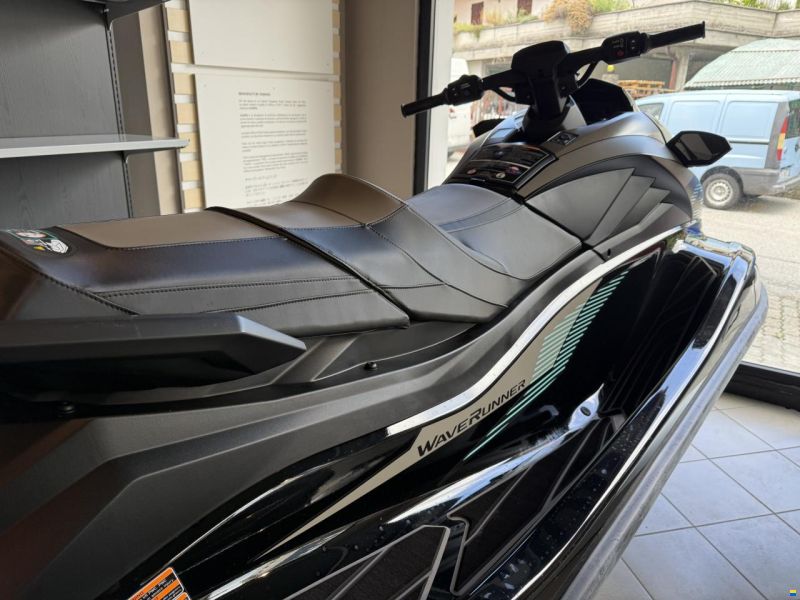 Yamaha WaveRunner GP 1800
