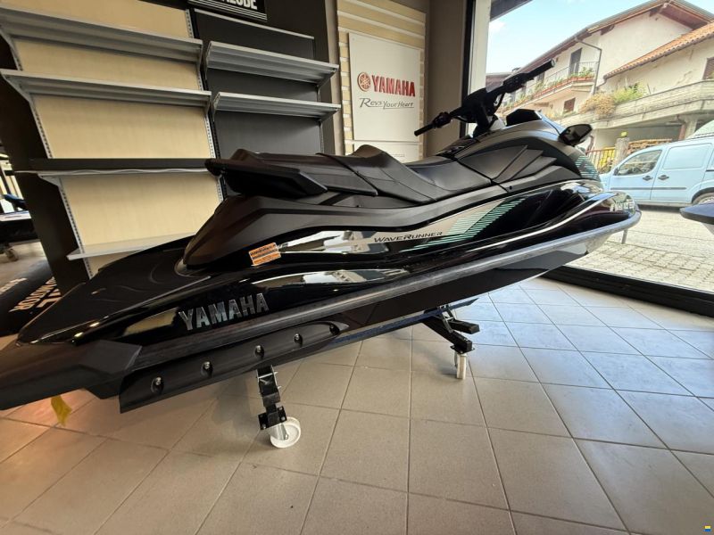 Yamaha WaveRunner GP 1800
