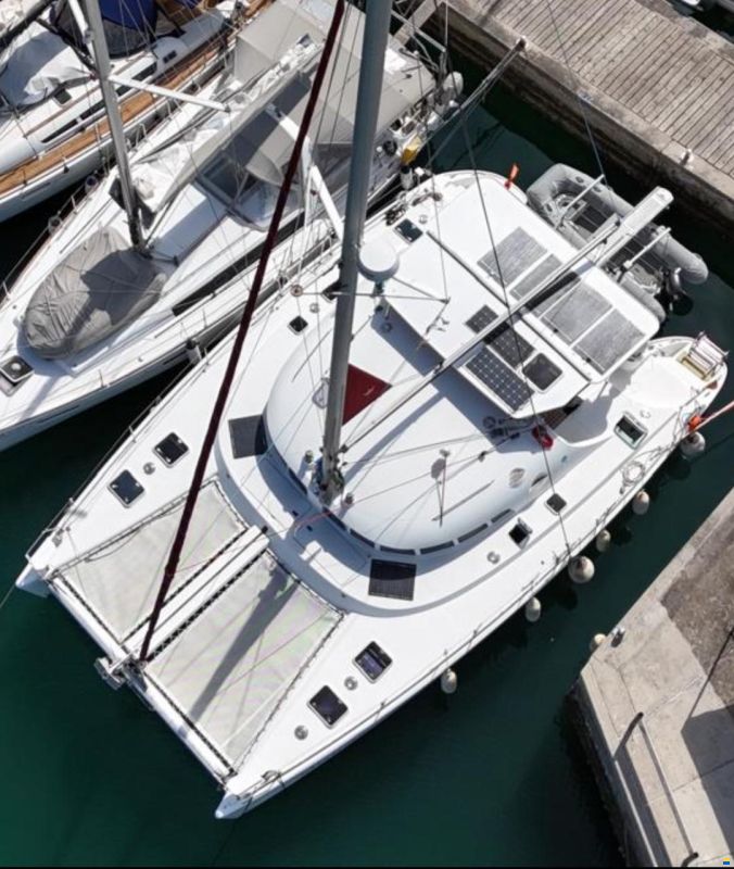 Lagoon 410