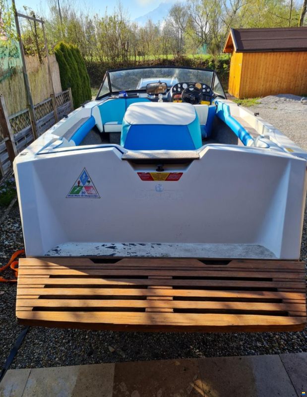 Correct Craft Wasserskiboot