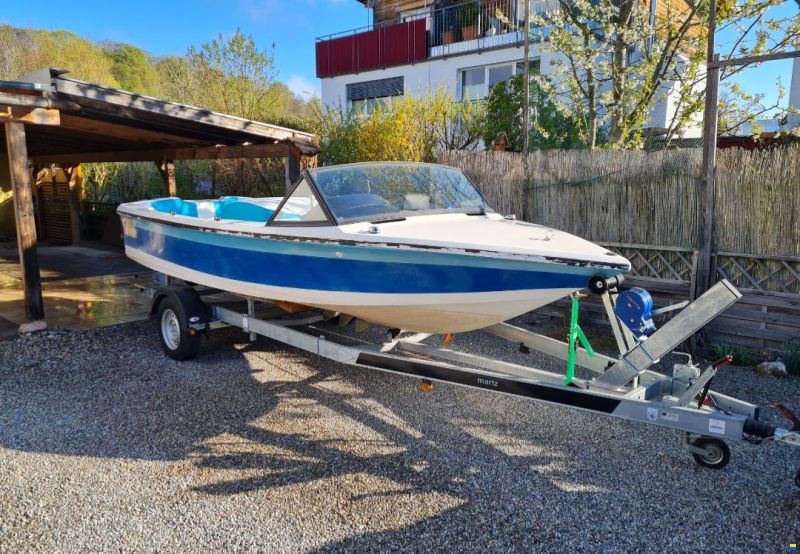 Correct Craft Wasserskiboot