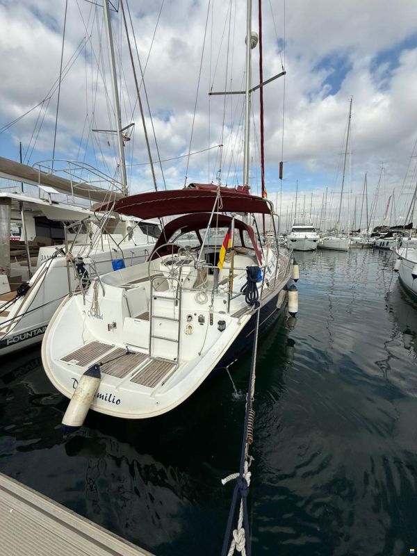 Beneteau Oceanis 41 in Valencia