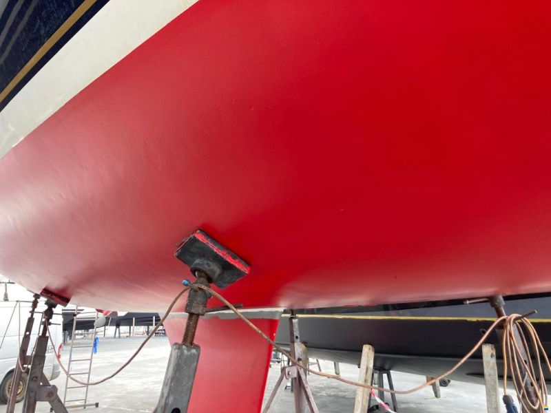 Beneteau Oceanis 41 in Valencia