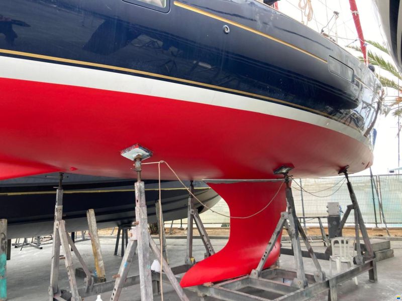 Beneteau Oceanis 41 in Valencia