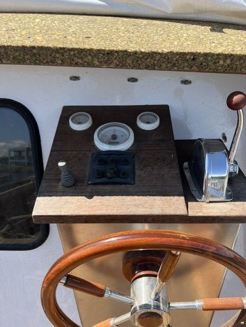 Finse Loodsboot 9.80