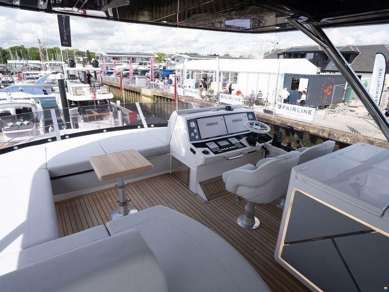 Sunseeker 76 Yacht