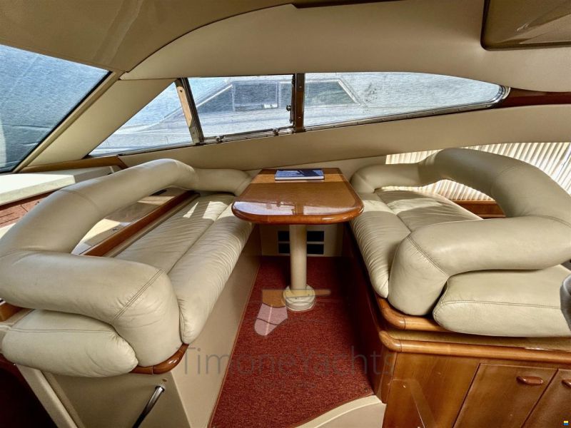 Ferretti 46