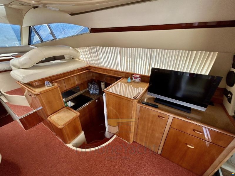 Ferretti 46