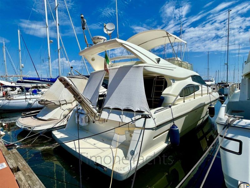 Ferretti 46