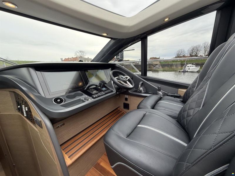 Princess V55