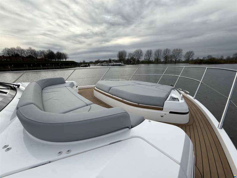 Princess V55
