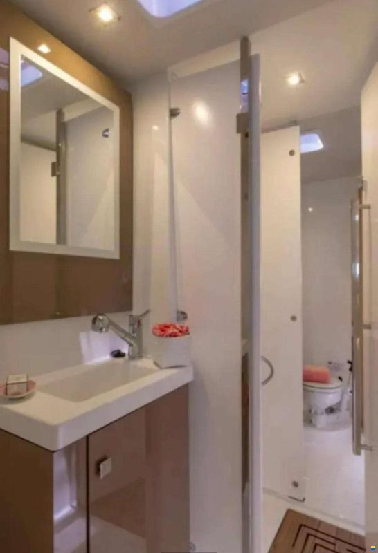 Fountaine Pajot ASTREA 42