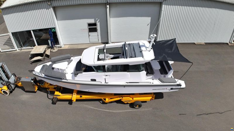 Axopar 29 Cross Cabin