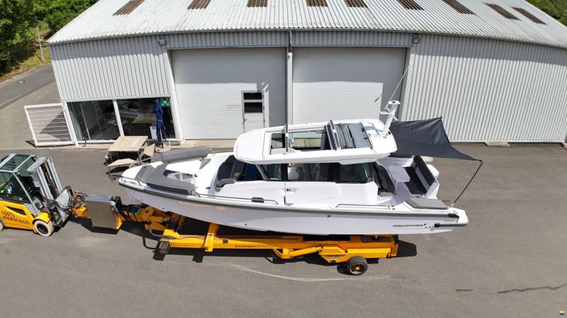 Axopar 29 Cross Cabin