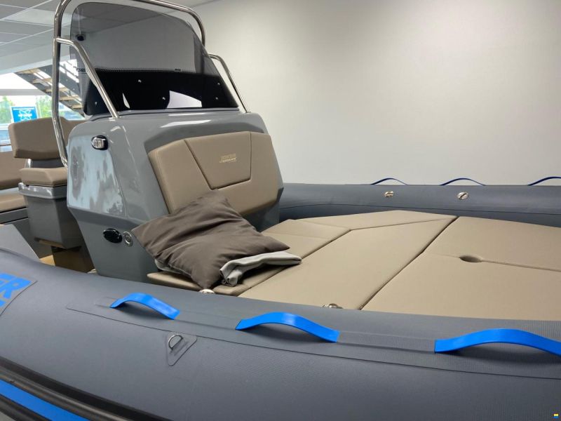 Joker Boat Coaster 650 mit Mercury F200 V6 TOP