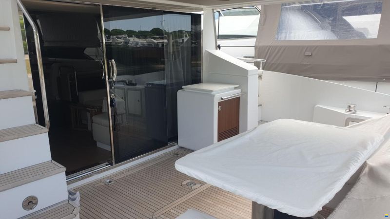Azimut 66