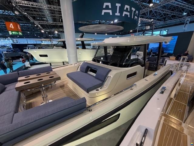 Aiata Sunfinder 38