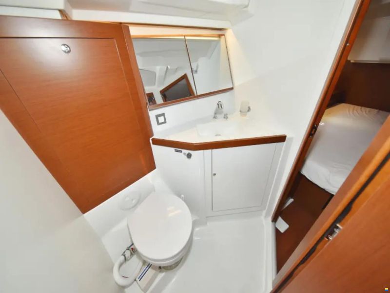Beneteau Oceanis 46.1