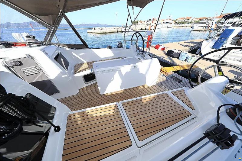 Jeanneau Sun Odyssey 410