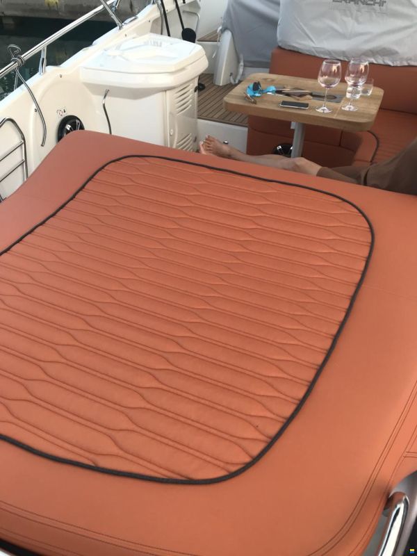 Cranchi Endurance 30