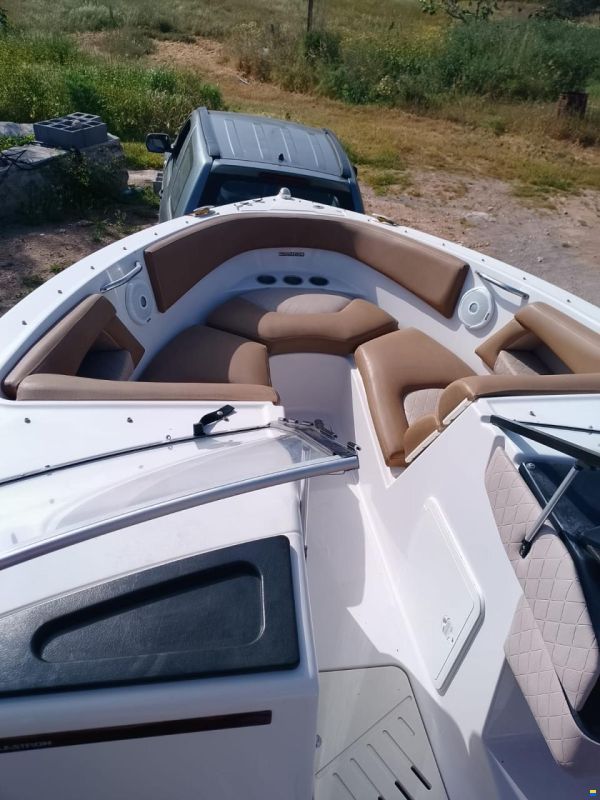 Glastron GT245