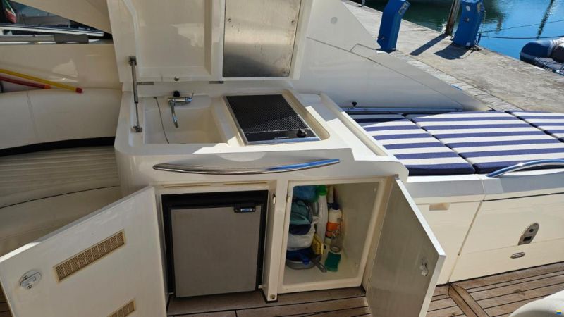 Fairline Targa 52