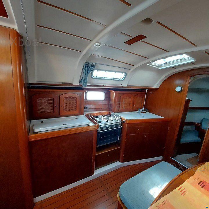 Beneteau OCEANIS 381
