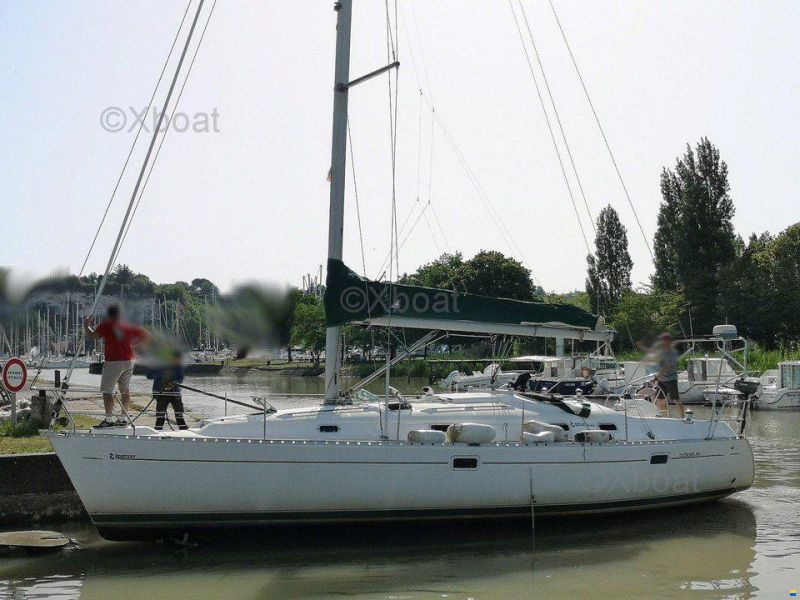 Beneteau OCEANIS 381