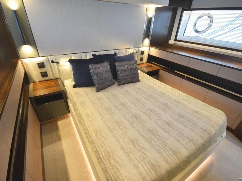 Sunseeker Manhattan 55