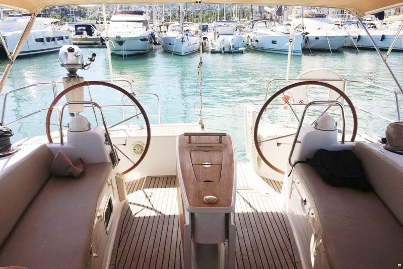 Beneteau Oceanis 50