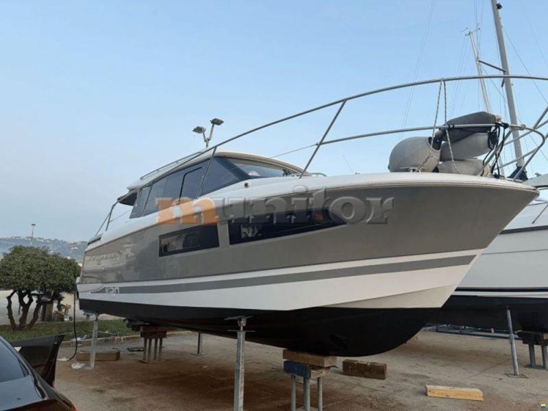 Jeanneau NC 9