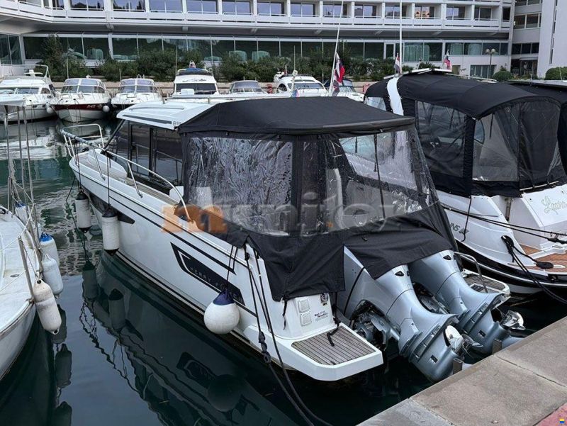 Jeanneau Merry Fisher 895