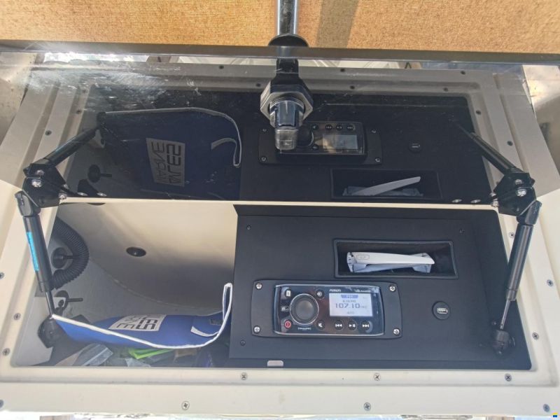 Scout Boats Sportfish 205