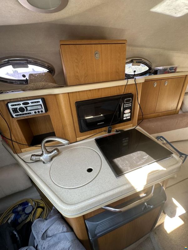 Sea Ray 255 Sundancer